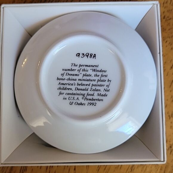Rare Pemberton & Oaks "Window of Dreams" Vintage Mini Plate Collectible - Picture 7 of 7